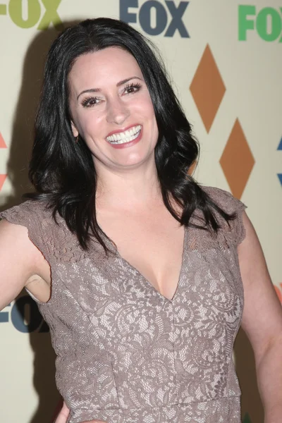 aktris Paget Brewster