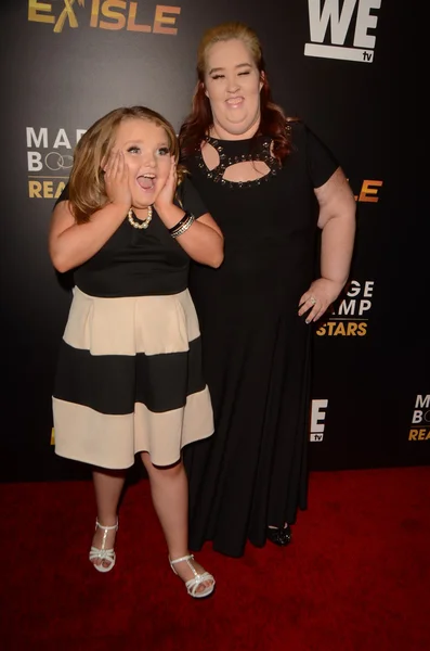 Alana "Honey Boo Boo" Thompson, "Mama" June Shannon — Stock Photo, Image