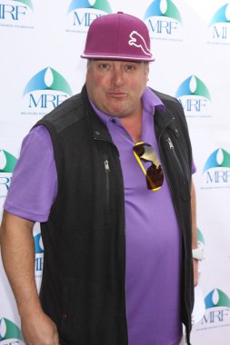 aktör Gary Valentine