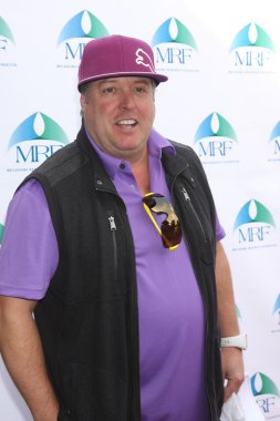 aktör Gary Valentine