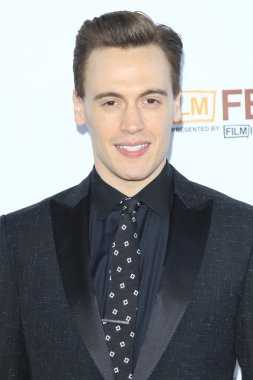 actor Erich Bergen