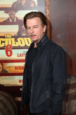 Aktör David Spade