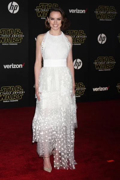 Aktris Daisy Ridley — Stok fotoğraf