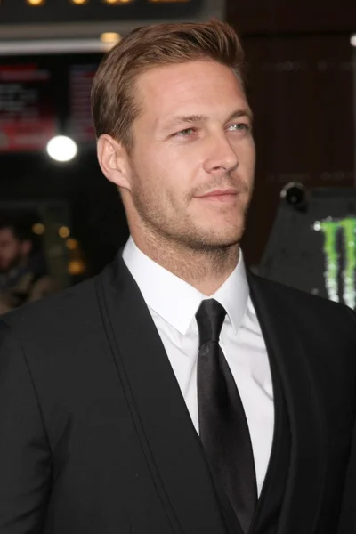 Actor Luke Bracey — Foto de Stock