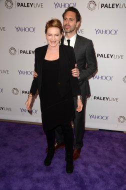 Dianne Wiest, Thomas Sadoski