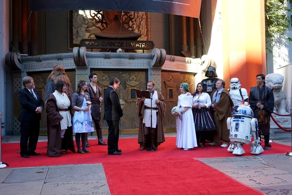 Australian Star Wars fans get married in a Star Wars-themed wedding — Stock Photo, Image