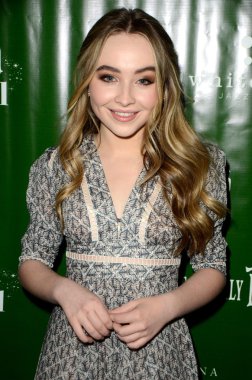 aktris Sabrina Carpenter