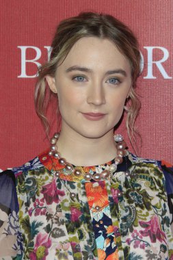 Aktris Saoirse Ronan