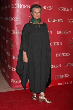 oyuncu Helen du Toit