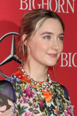 Aktris Saoirse Ronan