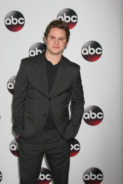 aktör Matt Shively