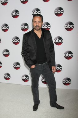 aktör Maurice Bernard