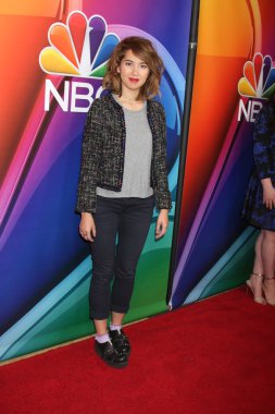 aktris Nichole Bloom