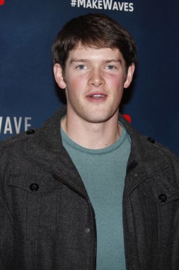 oyuncu Alex Macnicoll