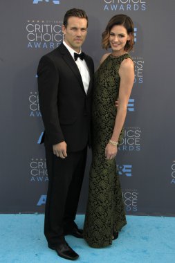 Paul Miller, Daisy Betts