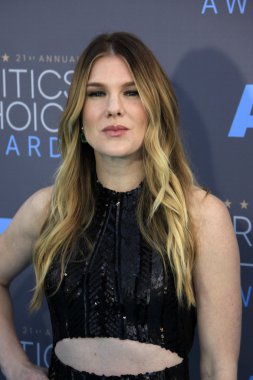aktris Lily Rabe