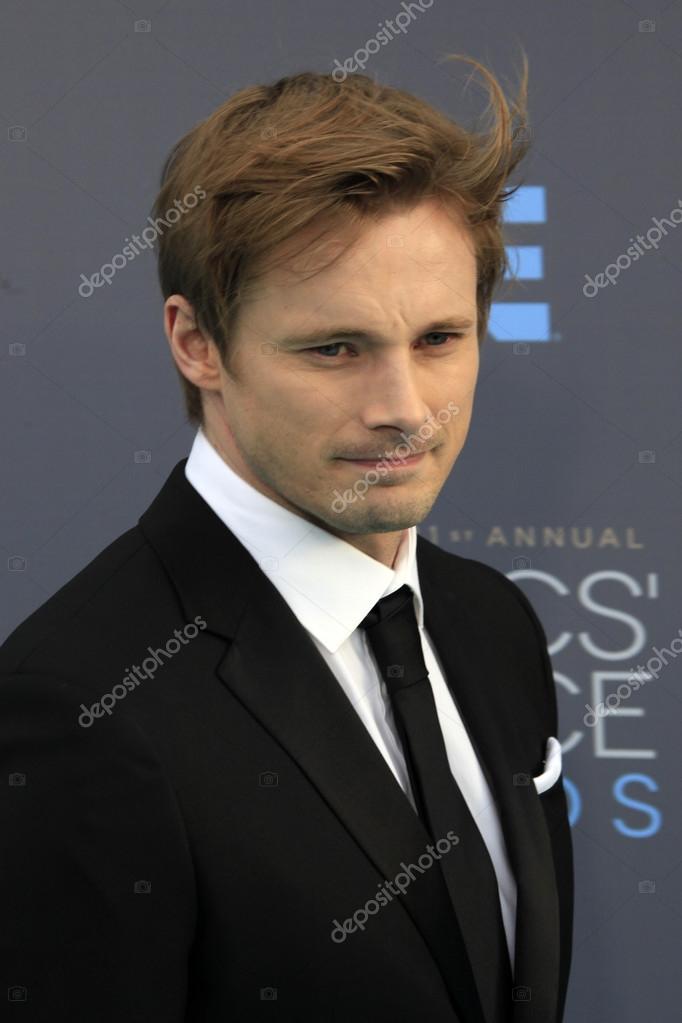 Bradley James [Profiles] • Instagram, Twitter, TikTok Foller