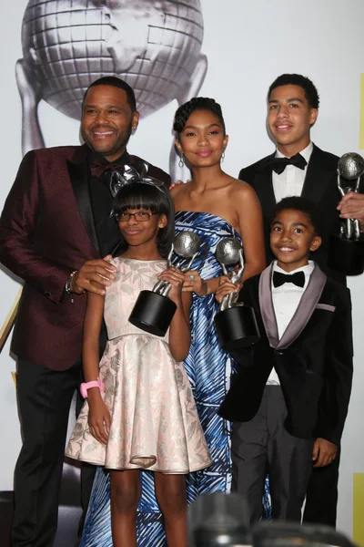 Yara Shahidi, Marcus Scribner, Miles Brown, Marsai Martin — 图库照片