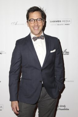 aktör Dan Bucatinsky