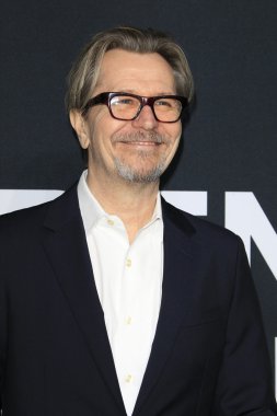 aktör Gary Oldman