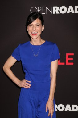 Üçlü 9 prömiyeri