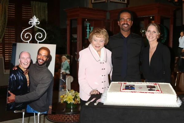 Bill Bell, Lee Bell, Kristoff St John, Lauralee Bell — Stockfoto