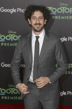 actor Adam Shapiro