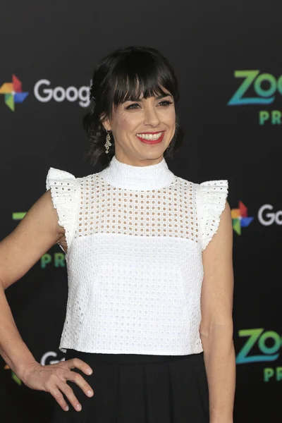 L'actrice Constance Zimmer — Photo