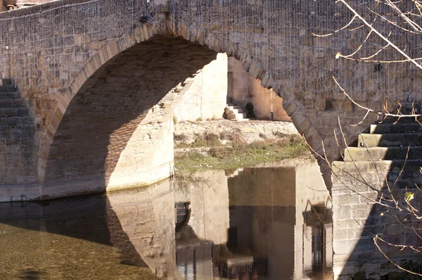 Reflete no rio — Fotografia de Stock