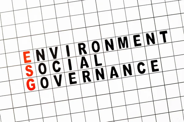 ESG. Ökologisches Sozial- und Governance-Geschäftskonzept. Text auf Papier. — Stockfoto