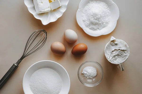 Кулинарный Блог Кухонные Принадлежности Бежевом Фоне Ингредиенты Торта — стоковое фото