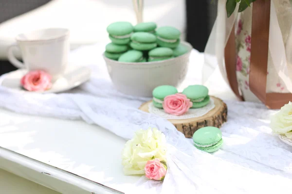 Dessert table with a macaroons — Stock Photo, Image
