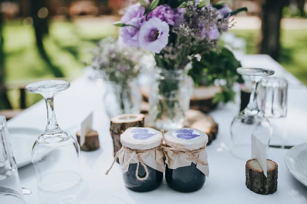 Dekoration av blommor på festlig — Stockfoto