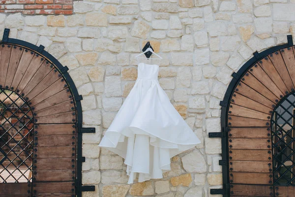 Gaun pengantin putih — Stok Foto