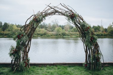 Güzel çiçek düğün kemer