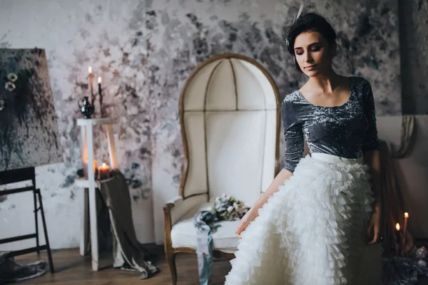 Mavi-Beyaz elbiseli güzel gelin