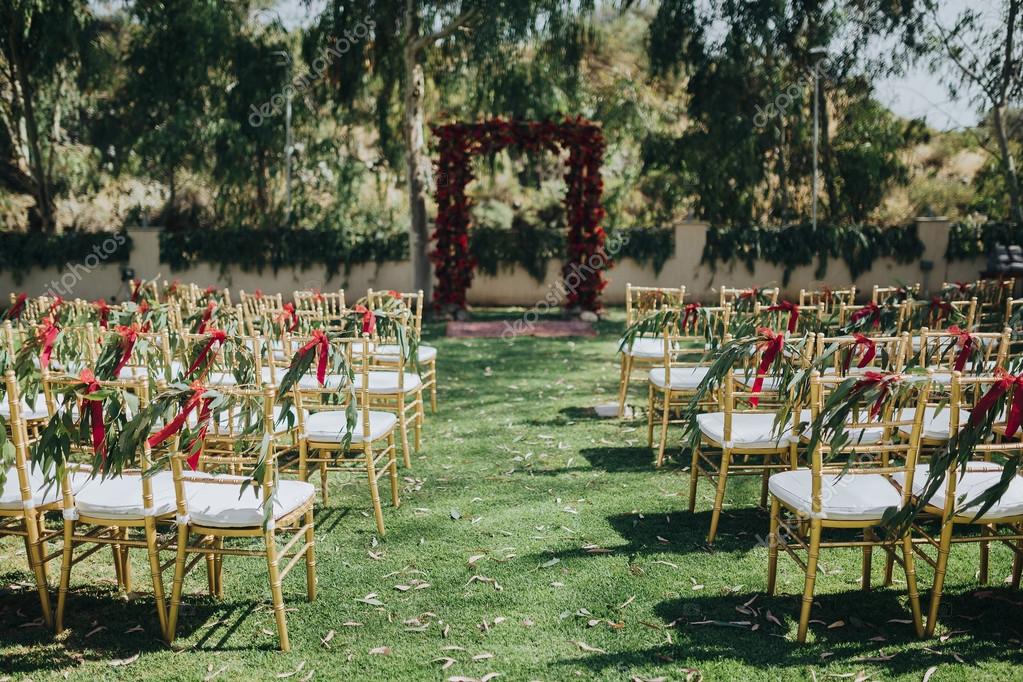 Wedding Ceremony Grain Artwork Chairs Gold Color Stand On The