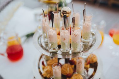 Catering masa servisi ayarla