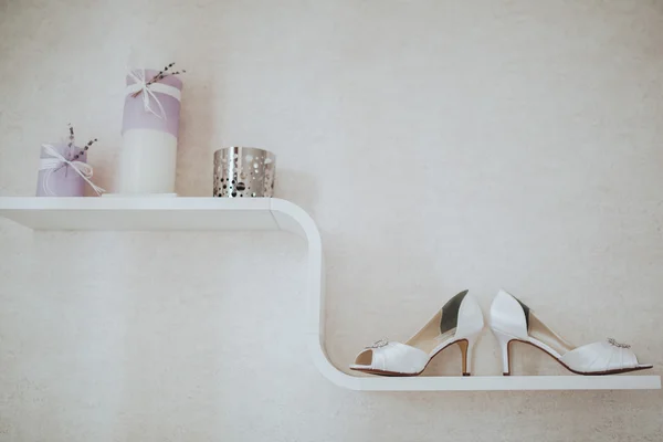 Pernikahan. Sepatu pengantin. . — Stok Foto
