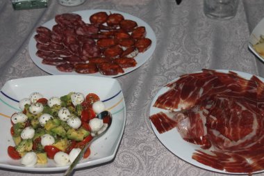 Lezzetli iştah açıcı iştah açıcı renkli enfes çiğ