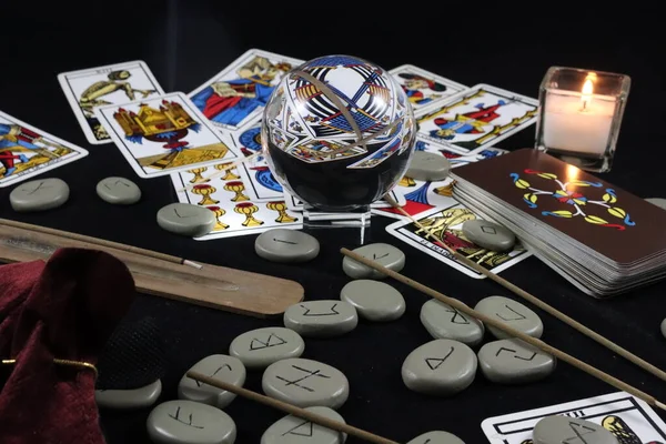 Geleceğin kehaneti. İnanç kehaneti. Mektuplar.