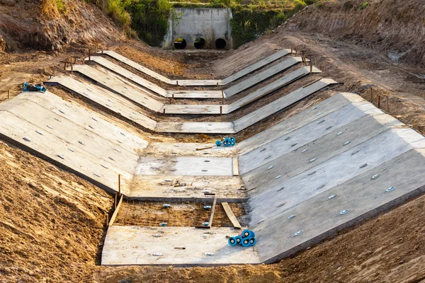 Stacked concrete drainage — Stock Photo, Image