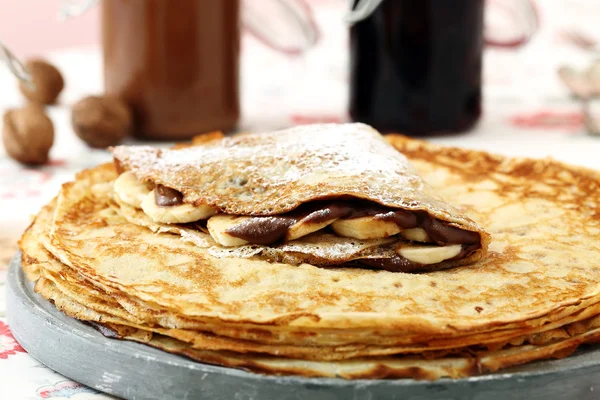 Frittelle con banana e cioccolato — Foto Stock