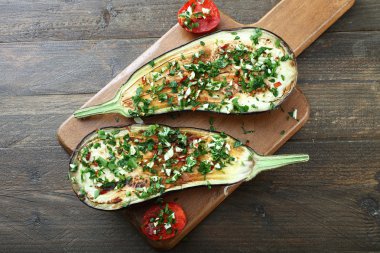 Izgara patlıcan yarım