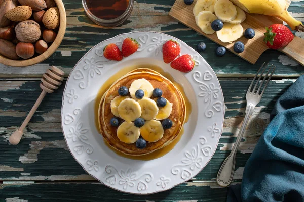 Frittelle Tradizionali Mirtilli Banana — Foto Stock