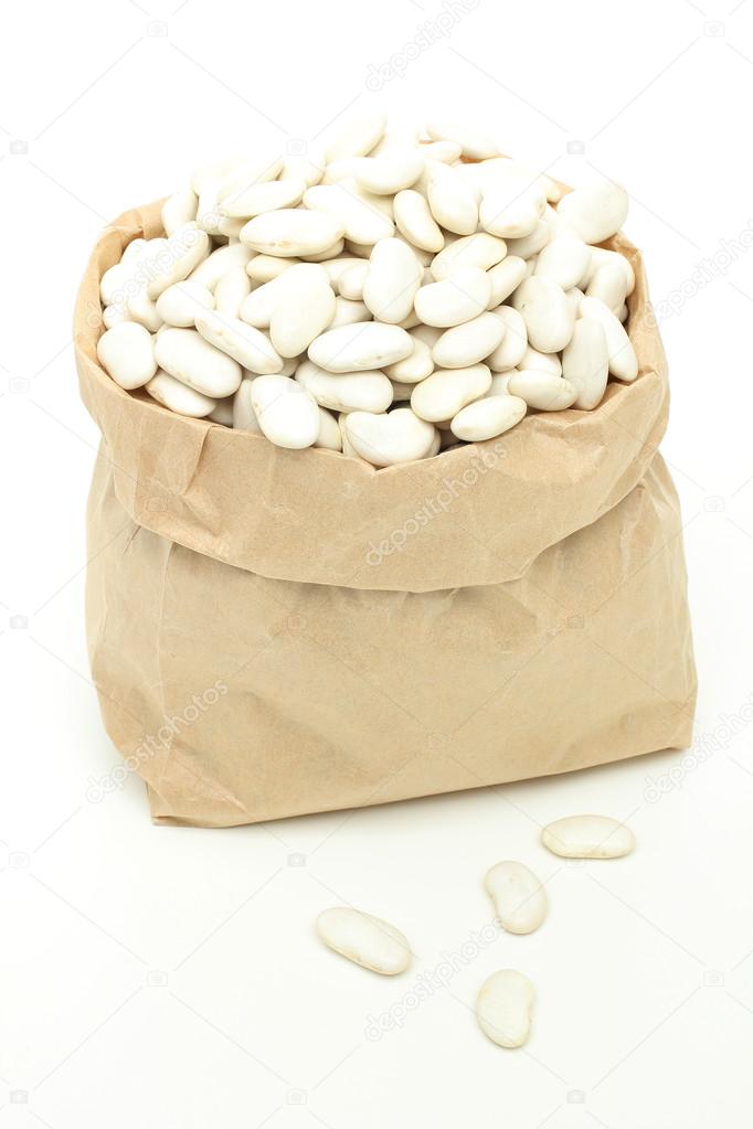 dried beans isolated