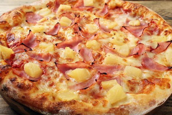 Close up pizza Hawai — Stock Photo, Image