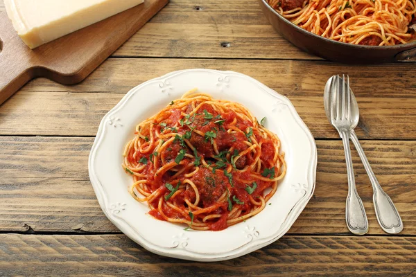 Italian pasta with meatballs — Stock Photo, Image