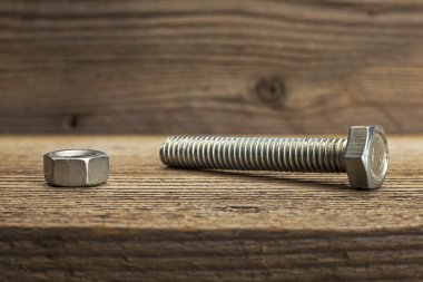  metal vida, cıvata ve somunlar. 