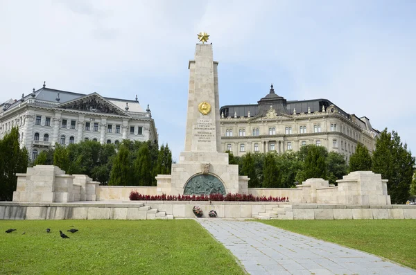 ドイツ、ブダペストから解放記念碑. — ストック写真